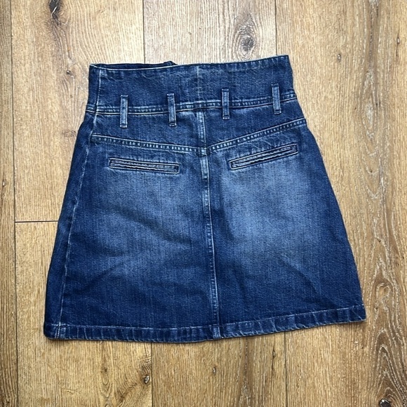 NWT The Kooples The Western Buckle Denim Skirt Size 1/25-26US - Picture 3 of 7
